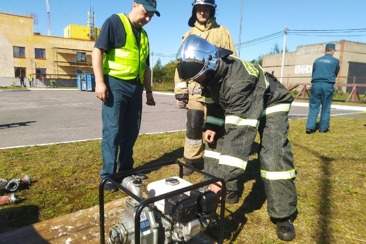 В Волховском районе прошли соревнования по пожарно-прикладному спорту среди добровольных пожарных дружин и команд