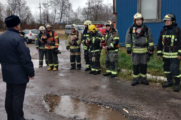 Служебная подготовка с руководящим составом Леноблпожспас.