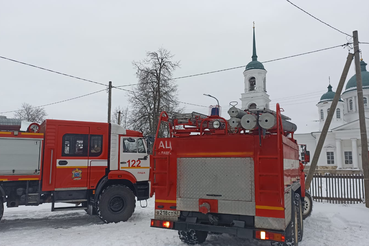 Пожарно-тактическое занятие в храме