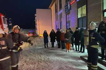 Во время пожара не поддавайтесь панике