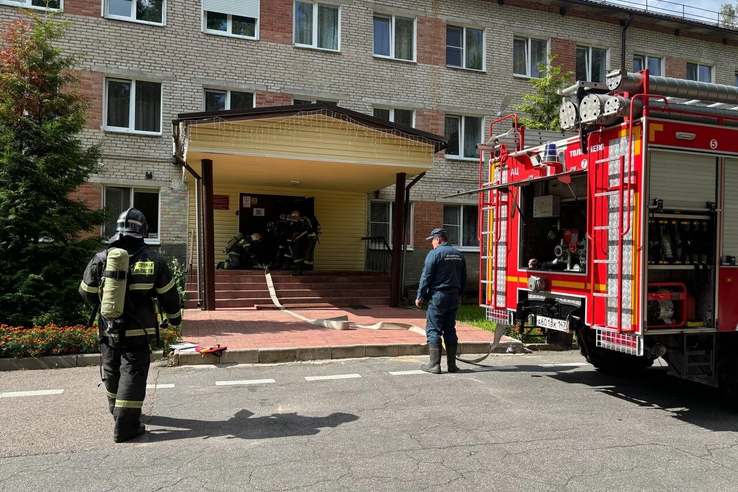 Пожарно-тактическое учение в ГБУ ЛО «Толмачевский ресурсный центр»