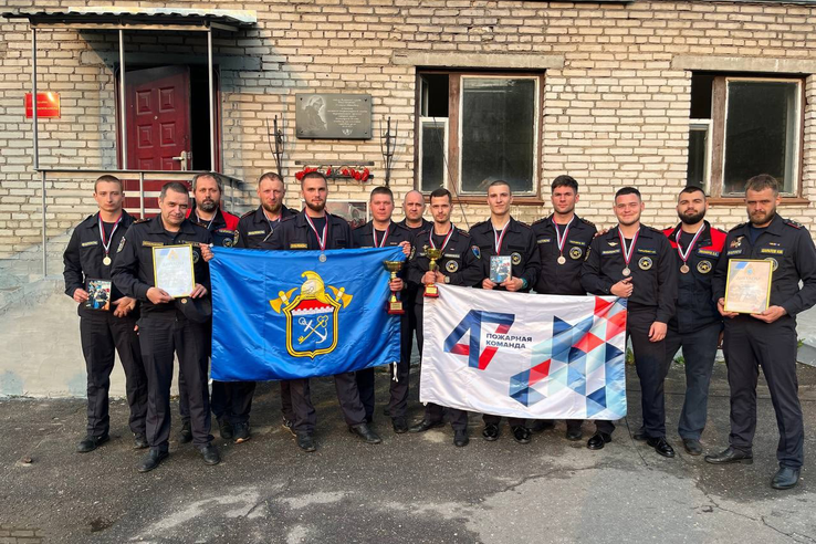 Огнеборцы Леноблпожспас заняли призовые места на соревнованиях ГДЗС в Тихвине