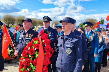 Всенародная память: сотрудники Леноблпожспас приняли участие в памятных мероприятиях к 80-летию Победы