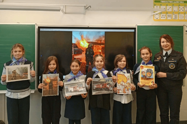 Кем быть? Уроки профориентации от Леноблпожспас