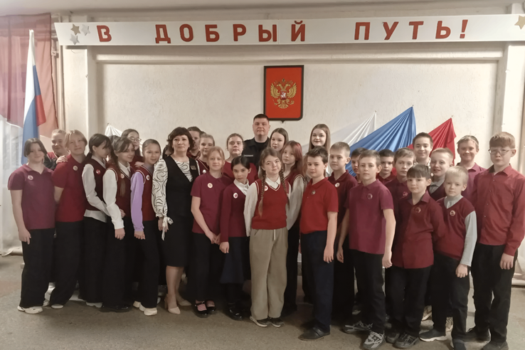 В Бокситогорской школе №2 пополнились ряды юных пожарных