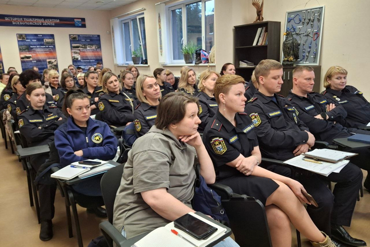 Повышение профессиональной подготовки диспетчеров Леноблпожспас